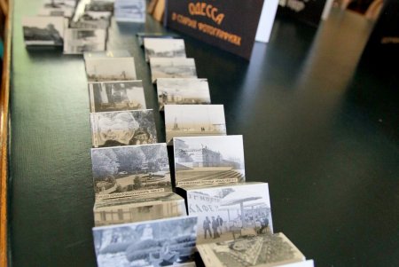 Презентация альбома «История Одессы в памятниках и скульптурах» (фоторепортаж)