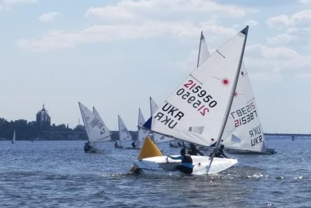 Юные яхтсмены Одессы привезли с чемпионата Украины по парусному спорту победные медали (фото)