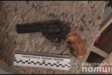 В Арцизском районе мужчина стрелял в полицейских из своего дома (фото, видео)