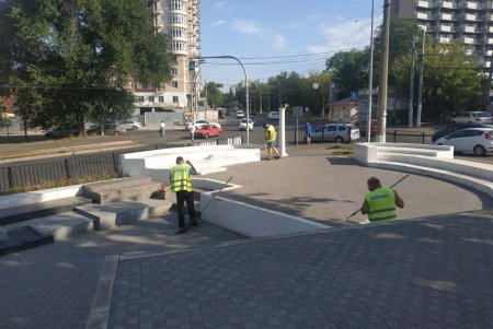 Коммунальщики привели в порядок ряд объектов в Киевском районе Одессы (фото) 