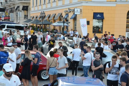 На Приморском бульваре прошла выставка японских автомобилей (фото)