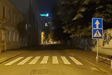 Возле четырех школ обновили дорожную разметку (фото)