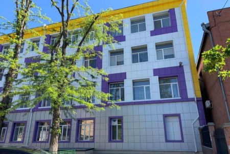 Проводят капремонт крыш и фасадов, открывают спортплощадки: одесские школы и детсады готовят к новому учебному году (фото)