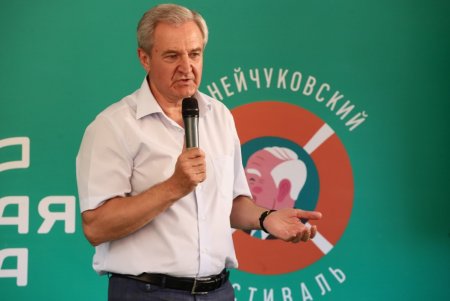 В Одессе открылась международная книжная выставка-ярмарка «Зеленая волна» (фоторепортаж)