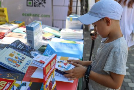 В Одессе открылась международная книжная выставка-ярмарка «Зеленая волна» (фоторепортаж)