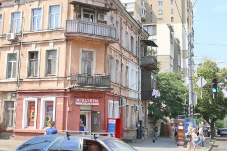 Прогулка по улице Косвенной (фоторепортаж)