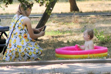 Михайловская площадь в тихом районе Молдаванки (фоторепортаж)