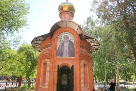 Михайловская площадь в тихом районе Молдаванки (фоторепортаж)