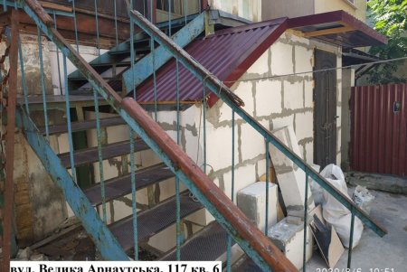 За неделю специалисты выявили почти 30 объектов незаконного строительства (фото)