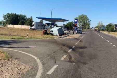 Серьезное ДТП на трассе Одесса – Рени: оба авто оказались в кювете (фото)