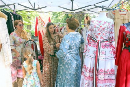 В Одессе стартовала традиционная ярмарка ко Дню Независимости (фоторепортаж) 