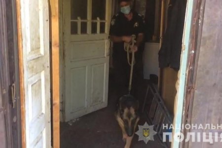 В ходе застолья в Килийском районе из-за ревности гость убил хозяина дома