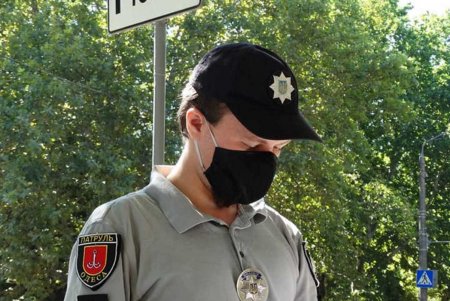 Полицейские проверяют состояние дорог возле местных школ – разметку, исправность светофоров (фото)