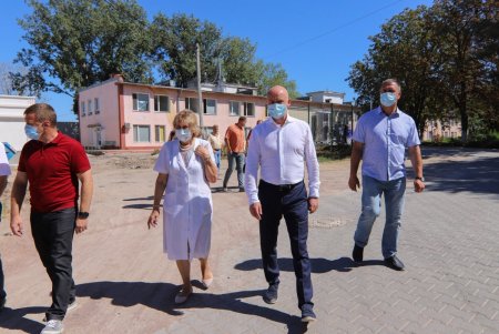 В Одесской инфекционной больнице откроют еще одно полубоксированное отделение с криоцилиндром (фото)