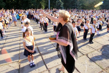 Олег Брындак: «Городские власти делают все, чтобы одесские школы были надежными, безопасными и уютными» (фото)