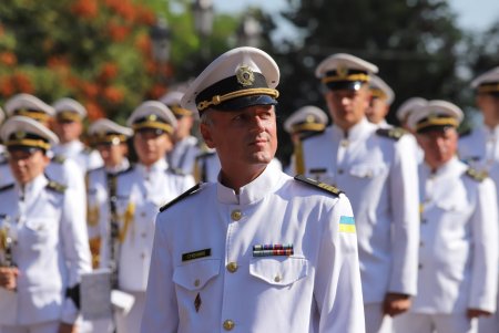 День города: на Думской площади торжественно подняли флаг Одессы (фоторепортаж)