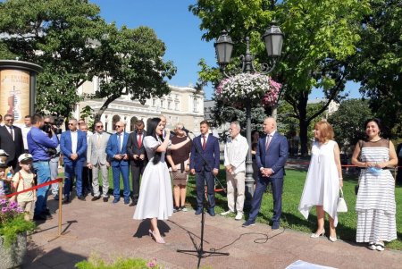 На Аллее звезд появились пять новых табличек (фото)