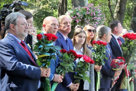 В Преображенском парке открыли Мемориальный музей-стену (фоторепортаж)