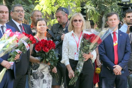 В Преображенском парке открыли Мемориальный музей-стену (фоторепортаж)