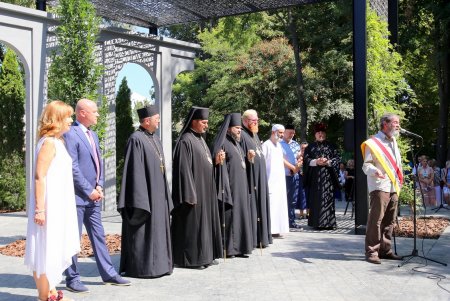 В Преображенском парке открыли Мемориальный музей-стену (фоторепортаж)