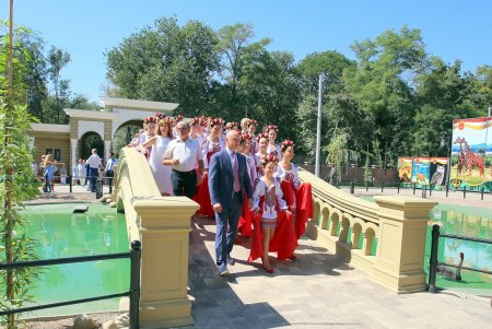 Мавританский стиль: горожанам представили новый вход в Одесский зоопарк (фоторепортаж)