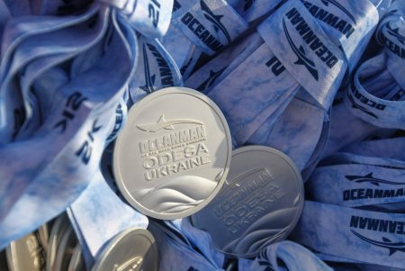 Победители и призеры соревнований «Oceanman Odessa - 2020» получили медали и грамоты (фото)