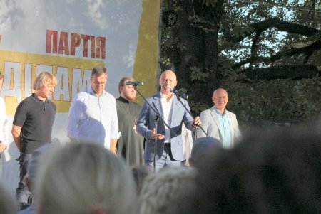 Алексеевский сквер в ближайшее время преобразится (фоторепортаж)