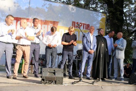Алексеевский сквер в ближайшее время преобразится (фоторепортаж)