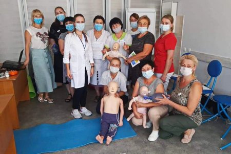 В одесской поликлинике №6 сотрудников обучали оказывать экстренную помощь детям