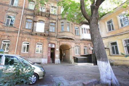 Улица Садовая: сегодня уже без садов, зато с отреставрированными историческими зданиями (фоторепортаж)