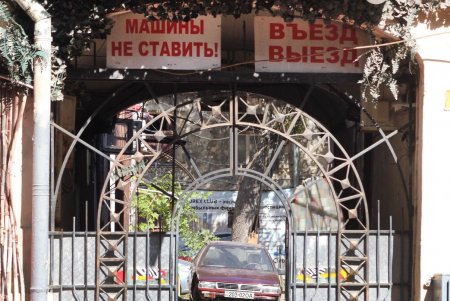 Улица Садовая: сегодня уже без садов, зато с отреставрированными историческими зданиями (фоторепортаж)