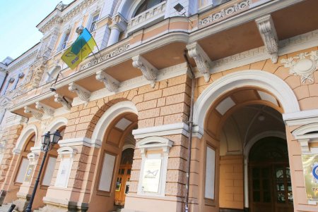 Улица Садовая: сегодня уже без садов, зато с отреставрированными историческими зданиями (фоторепортаж)