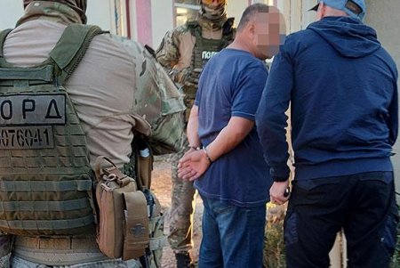 Четверых рецидивистов, которые связывали и пытали людей, задержали в Одессе (фото, видео)