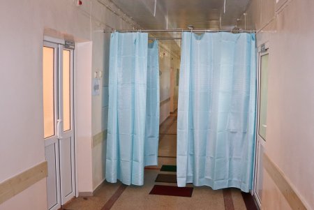 В городских медучреждениях организованы специальные зоны для приема ургентных пациентов (фото, видеокомментарий)