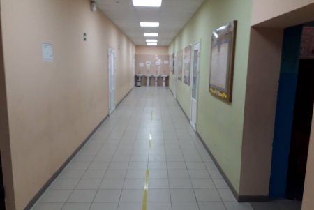 Реконструкция школы №130: в корпусах младших классов отремонтировали кровлю (фото)
