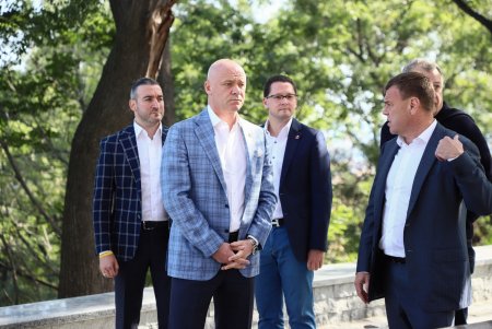 Открыта первая очередь благоустройства бульвара Жванецкого (фоторепортаж)