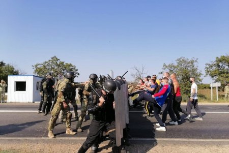 В Белгород-Днестровском районе пограничники и нацгвардейцы тренировались противостоять бандам, которые пытались незаконно пересечь границу (фото, видео)