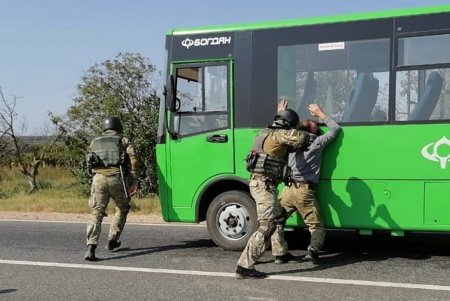 В Белгород-Днестровском районе пограничники и нацгвардейцы тренировались противостоять бандам, которые пытались незаконно пересечь границу (фото, видео)