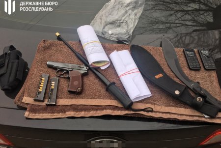 Отправятся под суд двое полицейских и их сообщники, которые инсценировали задержание и присвоили почти 20 тысяч евро (фото)