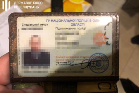 Отправятся под суд двое полицейских и их сообщники, которые инсценировали задержание и присвоили почти 20 тысяч евро (фото)