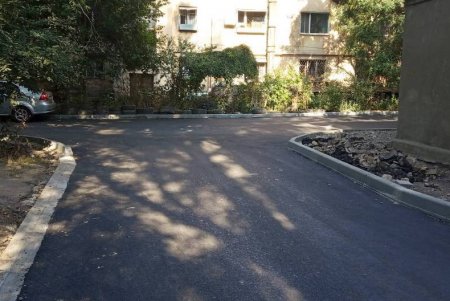 В трех районах города проводится капитальный ремонт внутриквартальных проездов