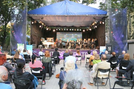 Юбилейный Odessa JazzFest: праздник импровизационной музыки в Летнем театре (фоторепортаж)