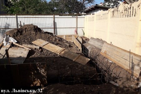 Около 30 незаконных строек ГАСК обнаружил в городе на минувшей неделе (фото)