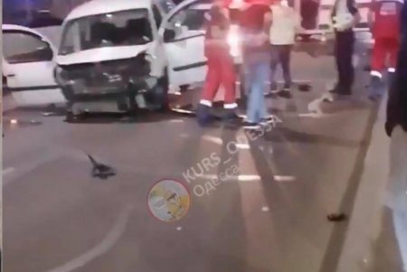 В ДТП на Святослава Рихтера пострадали три человека (фото)