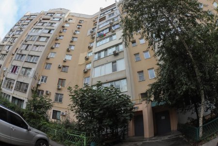 «Мы вместе с одесситами все годы преображаем их дворики», - мэр Геннадий Труханов на открытии благоустроенной территории на Маршала Говорова (фото)