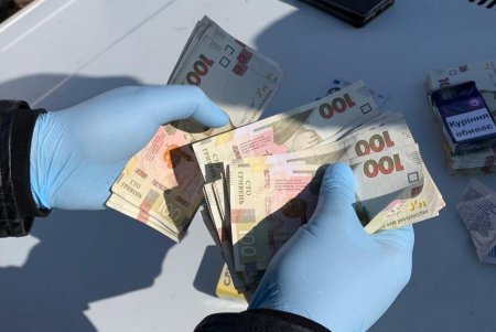 Чиновник мэрии Подольска попался при попытке подкупа члена избирательной комиссии (фото)