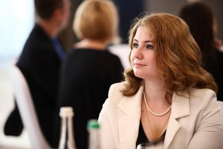 День учителя: одесским педагогам вручили почетные награды (фоторепортаж)