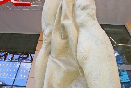 Греческая площадь – одна из центральных и самых узнаваемых в Одессе (фоторепортаж)