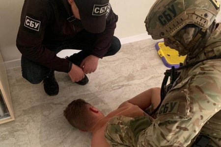 В Одессе задержали банду, торговавшую опасными наркотиками в интернете (фото)