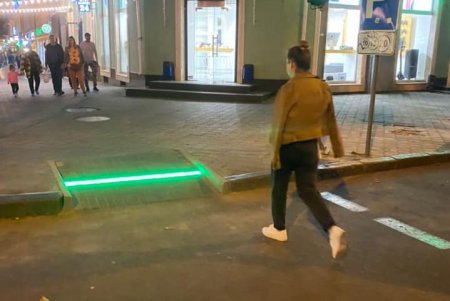 На Дерибасовской появились необычные светофоры (фото)